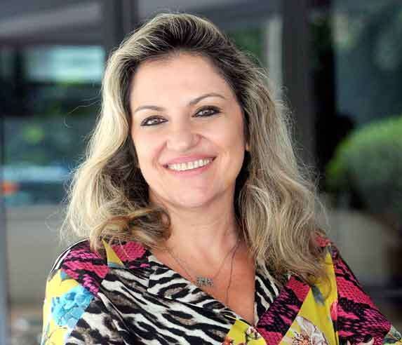Jornal Estado de Minas: Engenheira mecatrônica, consultora da ONU quer 50% líderes femininas até 2030